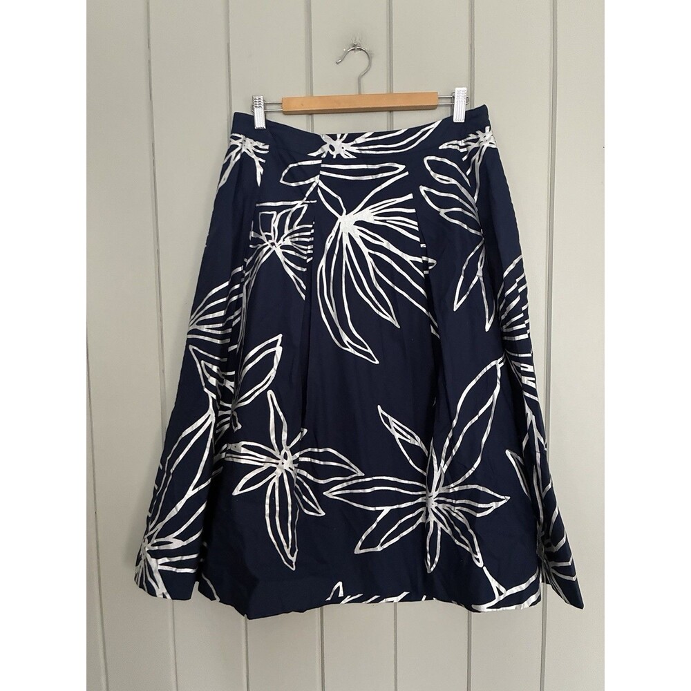RSVP by Talbots Midi Skirt 10 Navy Blue Silver Floral Print Box Pleats A-Line